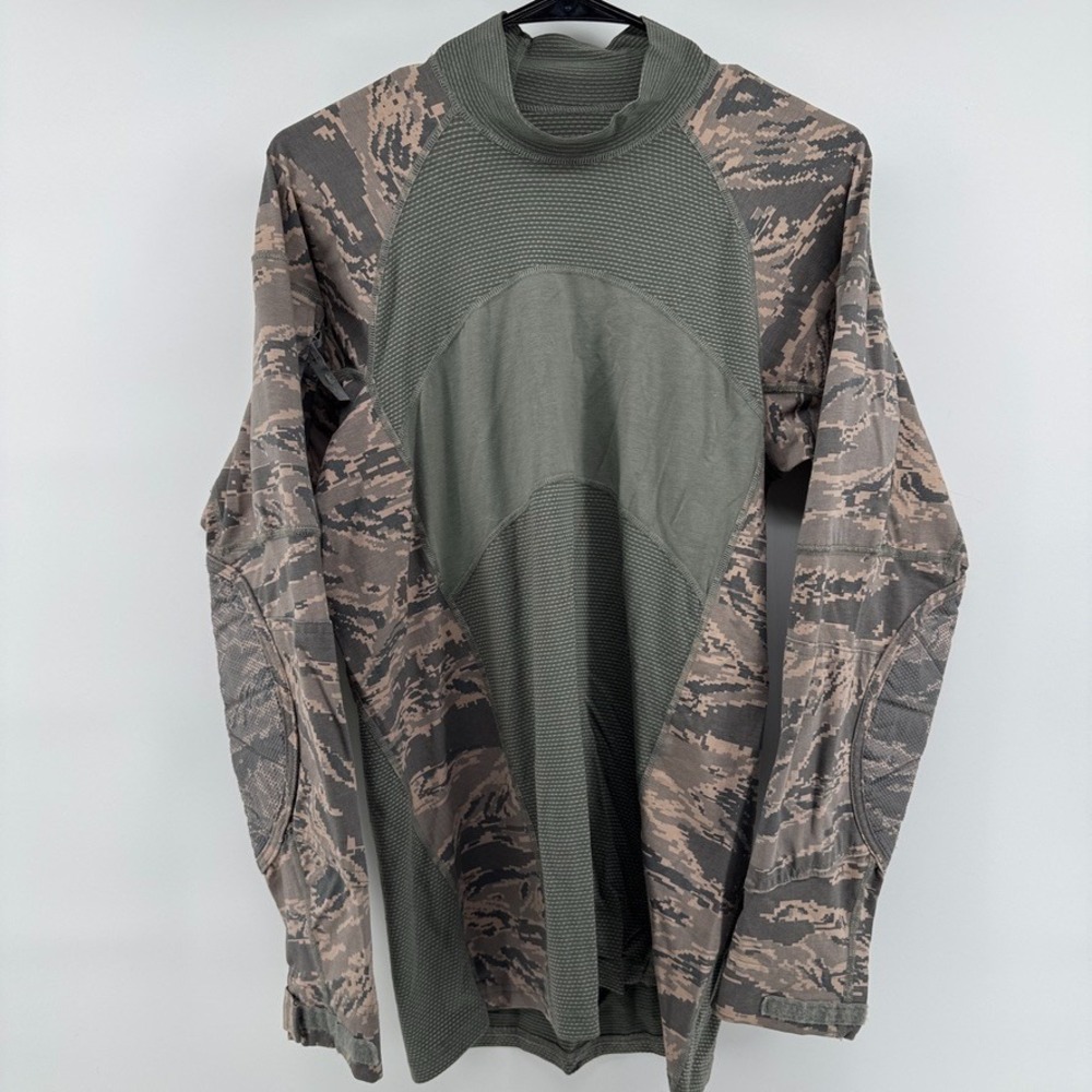 Massif Airman Battle Shirt USAF Mens Medium Green Camo FR Combat Long Sleeve